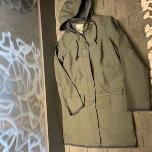 Great Levi’s raincoat!!